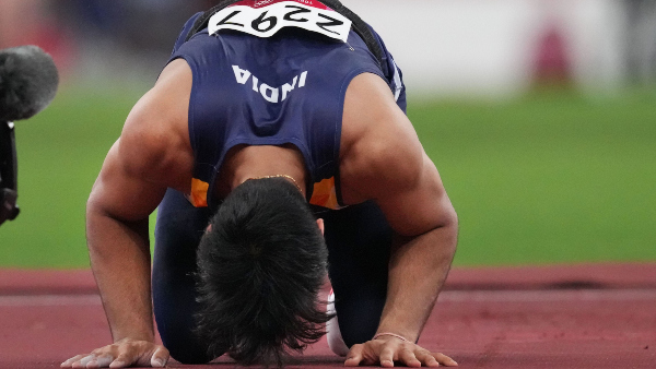 নীরজের পারফরম্যান্স নীরজের পারফরম্যান্স