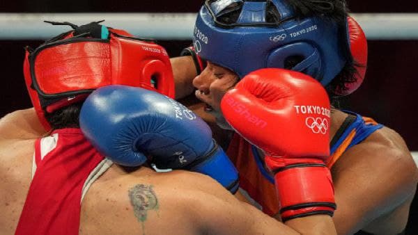 বিশ্বচ্যাম্পিয়নের কাছে লড়ে হার