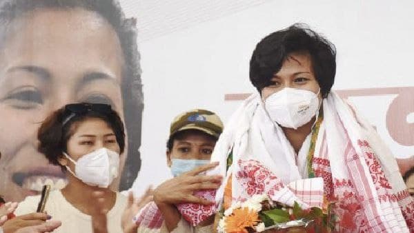 বাড়ি ফেরা হল না বাড়ি ফেরা হল না