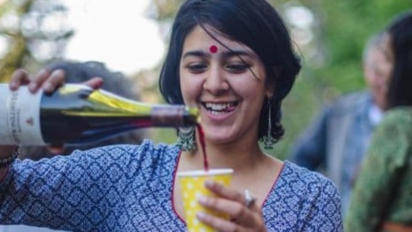  ক্যামগার্লের সঙ্গে যুক্ত মুসকান