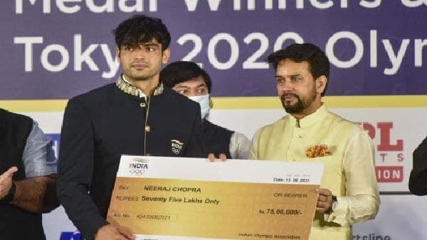 পদকজয়ীদের সংবর্ধনা পদকজয়ীদের সংবর্ধনা