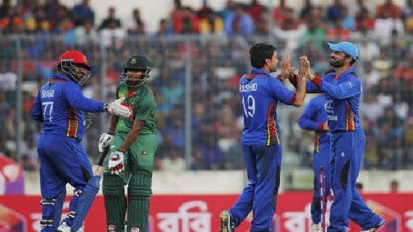 সাফল্যে নজির