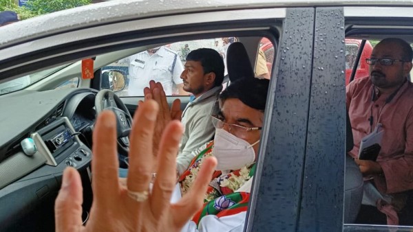  দলীয় সদর দফতর থেকে যাত্রা শুরু সুভাষ সরকারের