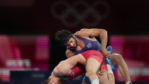 চোট নিয়েই অলিম্পিকে