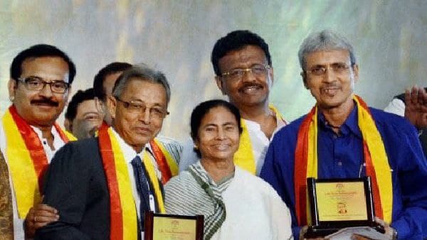 বুধ-বৈঠকেই সমাধান?