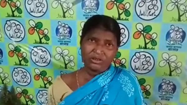 আধার পিছু ৫০০ টাকা