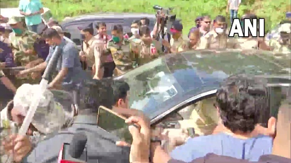 নাসিক পুলিশের হাতে গ্রেফতার কেন্দ্রীয় মন্ত্রী নারায়ণ রানে