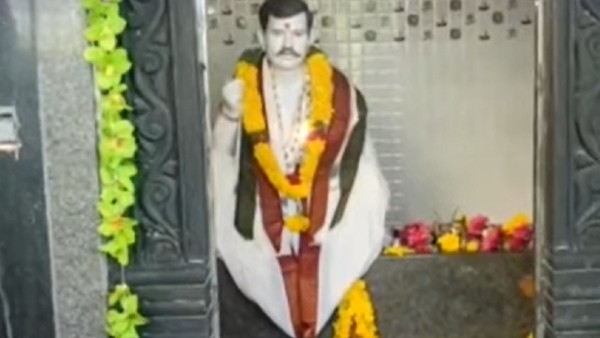 প্রেমকে অমর করে রাখতে স্বামীর জন্য মন্দির তৈরি করলেন পদ্মাবতী, মূর্তি গড়ে নিত্য পুজো স্ত্রীর