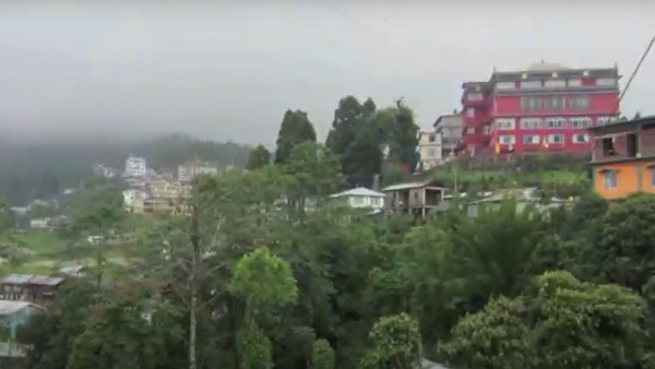 কোথায় থাকবেন কোথায় থাকবেন