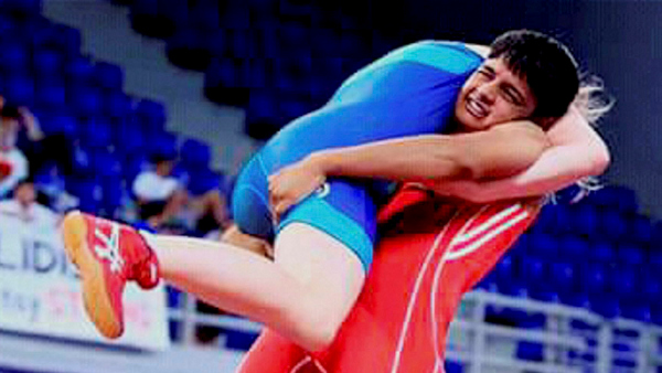 সোনাম মালিকের হার