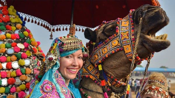 উটের কেতা কায়দা! উটের কেতা কায়দা!