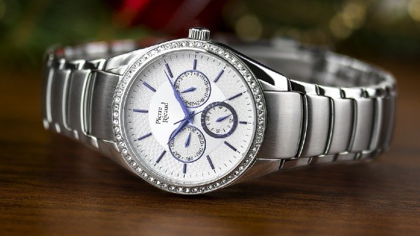 বন্ধ ঘড়ি বন্ধ ঘড়ি