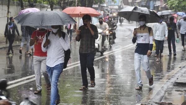 উত্তরবঙ্গে ভারী বৃষ্টি উত্তরবঙ্গে ভারী বৃষ্টি