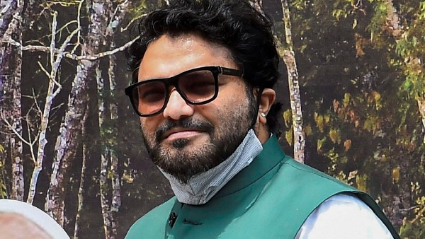 বাবুলকে বেইমান বলে আক্রমণ বাবুলকে বেইমান বলে আক্রমণ