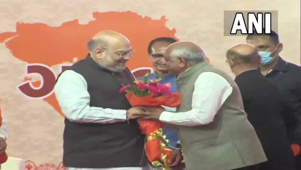  রবিবারই পেশ সরকার গঠনেক প্রস্তাব