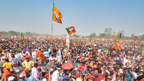 রাজ্যে সাংগঠনিক রদবদল আসন্ন, দিল্লিতে বৈঠক