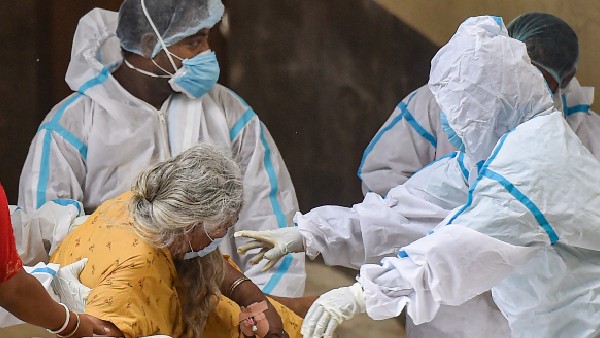 এন্ডেমিক পর্যায়ে চলে এসেছে ভারত এন্ডেমিক পর্যায়ে চলে এসেছে ভারত