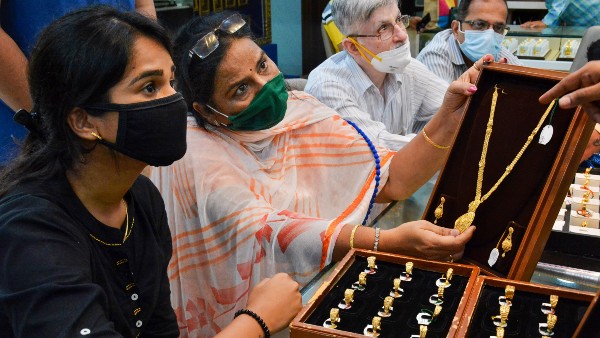 সোনার দাম কলকাতায় সোনার দাম কলকাতায়
