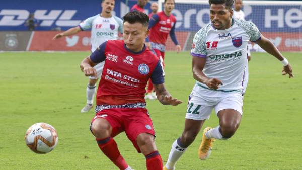 ISL 2021-2022 : শেষ মুহুর্তে জ্যাকিচাঁদকে তুলে চমক এসসি ইস্টবেঙ্গলের, দলে আরও নতুন মুখ ISL 2021-2022 : শেষ মুহুর্তে জ্যাকিচাঁদকে তুলে চমক এসসি ইস্টবেঙ্গলের, দলে আরও নতুন মুখ