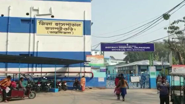 সংক্রামক জ্বরের আতঙ্কে কাঁপছে জলপাইগুড়ি