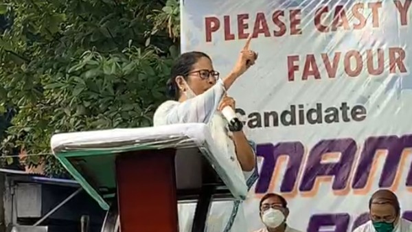 শুরুতেই জমা জল প্রসঙ্গ