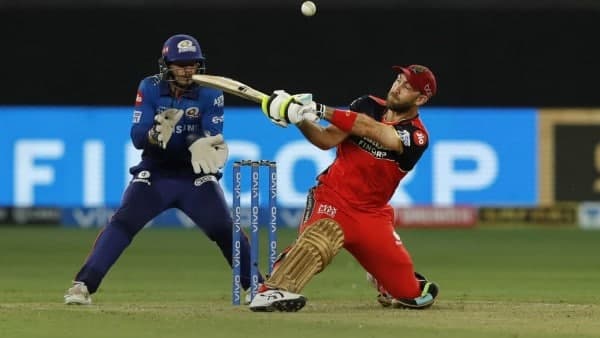 IPL 2021 : বুমরাহের বিষাক্ত বোলিং ও বিরাট-গ্লেনের মারমুখী ব্যাটিংয়ে মুম্বই-ব্যাঙ্গালোরের তুমুল যুদ্ধ