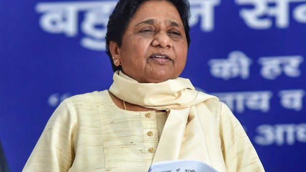 মায়াবতী-প্রিয়াঙ্কাদের নিয়ে আশাবাদী নয় সমীক্ষা