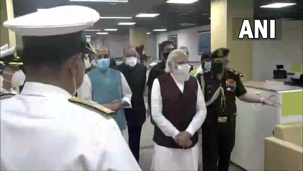 প্রতিরক্ষামন্ত্রকের নতুন অফিসের উদ্বোধন প্রতিরক্ষামন্ত্রকের নতুন অফিসের উদ্বোধন