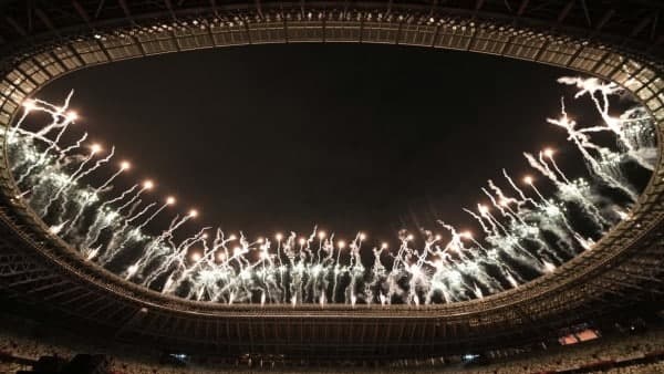 করোনা বিধি মেনেই অনুষ্ঠান করোনা বিধি মেনেই অনুষ্ঠান