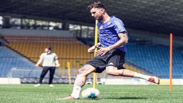 আইএসএলে লাল হলুদে স্লোভেনিয়ার আমির আইএসএলে লাল হলুদে স্লোভেনিয়ার আমির