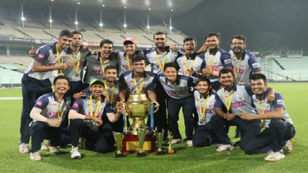 সিএবি-র বেঙ্গল টি ২০ চ্যালেঞ্জ চ্যাম্পিয়ন সুদীপের ব্যারাকপুর সিএবি-র বেঙ্গল টি ২০ চ্যালেঞ্জ চ্যাম্পিয়ন সুদীপের ব্যারাকপুর