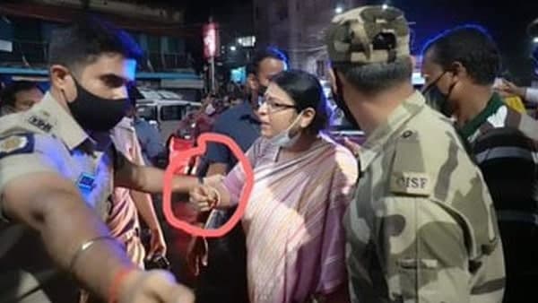 শ্লীলতাহানির অভিযোগ শ্লীলতাহানির অভিযোগ