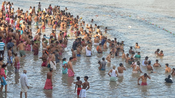 দূর হয় কালসর্প দোষ