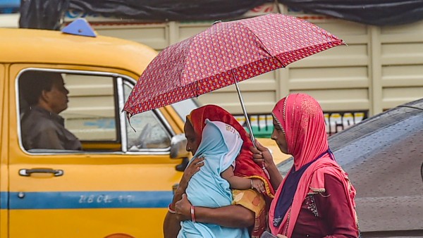  দক্ষিণবঙ্গেও ভারী বৃষ্টির পূর্বাভাস