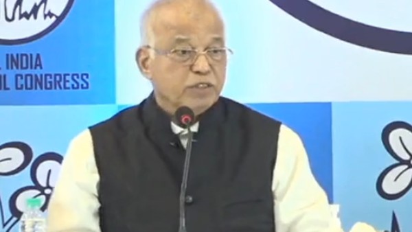কংগ্রেসকে ভেঙে তছনছ করে ক্ষমতায় বিজেপি কংগ্রেসকে ভেঙে তছনছ করে ক্ষমতায় বিজেপি