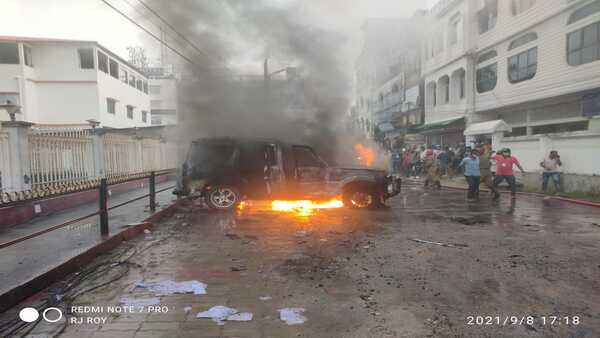 শক্তির লক্ষণ নয়