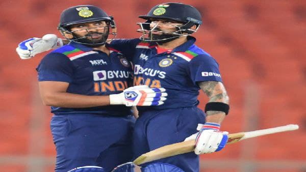 স্প্লিট ক্যাপ্টেন্সি