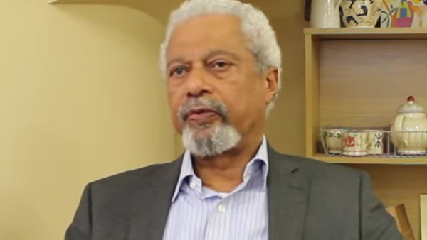 নোবেলজয়ীর পরিচিতি