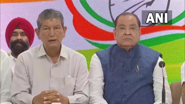 দিল্লিতে যোগদান পর্ব