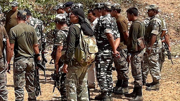 আত্মসমর্পণকারী মাওবাদীদের তালিকায় করা রয়েছেন আত্মসমর্পণকারী মাওবাদীদের তালিকায় করা রয়েছেন