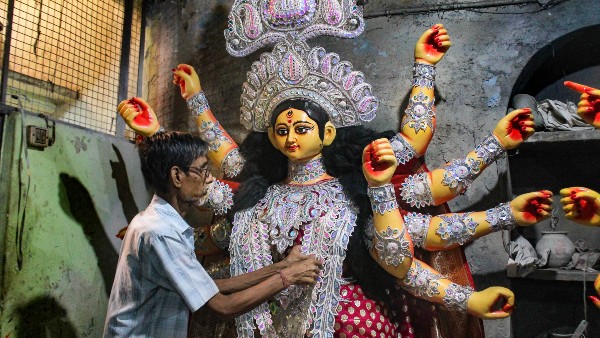 পর্যাপ্ত স্বেচ্ছাসেবক রাখার কথা