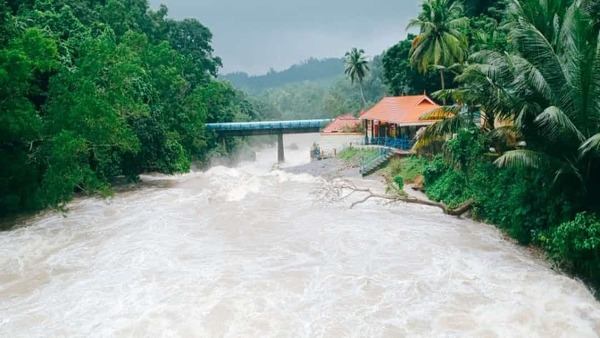 ৮০০,০০০ মানুষ ক্ষতিগ্রস্ত ৮০০,০০০ মানুষ ক্ষতিগ্রস্ত