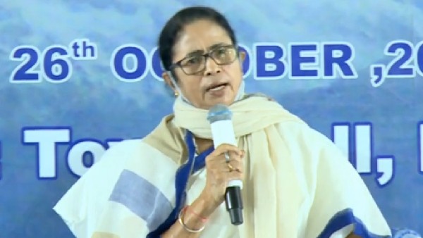 বারাণসী যাচ্ছেন মমতা বারাণসী যাচ্ছেন মমতা