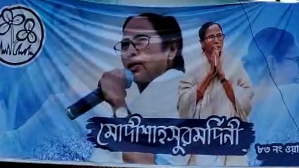 কালীঘাটে বাঁধভাঙা উচ্ছ্বাস