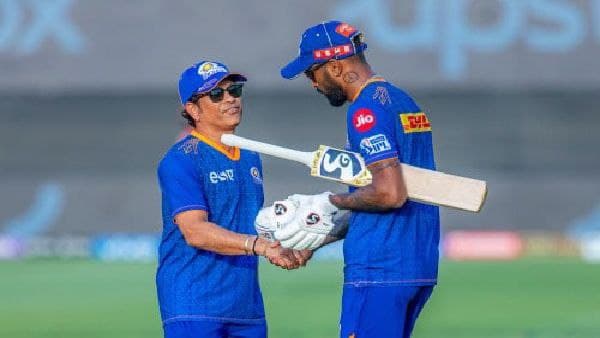 হার্দিকের বল না করা বড় ধাক্কা বলে মত গাভাসকরের হার্দিকের বল না করা বড় ধাক্কা বলে মত গাভাসকরের