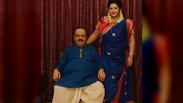 বিজয়া দশমী স্মরণীয় করে রাখলেন শোভন-বৈশাখী