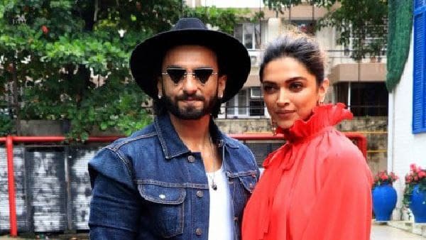 দীপিকা পাড়ুকোনে দীপিকা পাড়ুকোনে