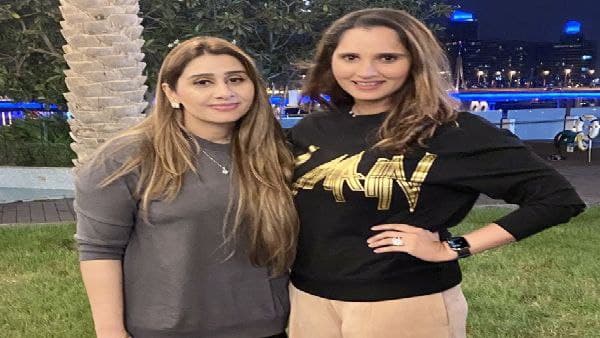 পাকিস্তানের সমর্থকদের বিদ্রুপের মুখে নিউজিল্যান্ড পাকিস্তানের সমর্থকদের বিদ্রুপের মুখে নিউজিল্যান্ড