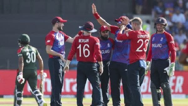 টি ২০ বিশ্বকাপে টানা দ্বিতীয় জয় ইংল্যান্ডের