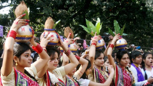 কোনদিকে ঘট প্রতিষ্ঠা করবেন কোনদিকে ঘট প্রতিষ্ঠা করবেন